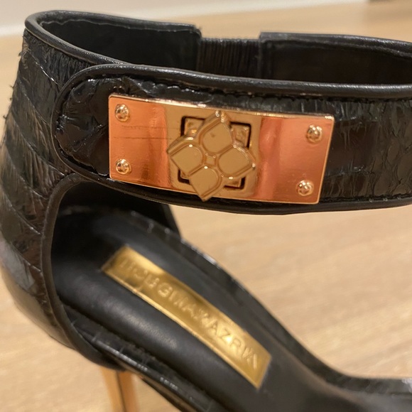 NWOT Black snakeskin detailing heels size 35.5. - Picture 6 of 9